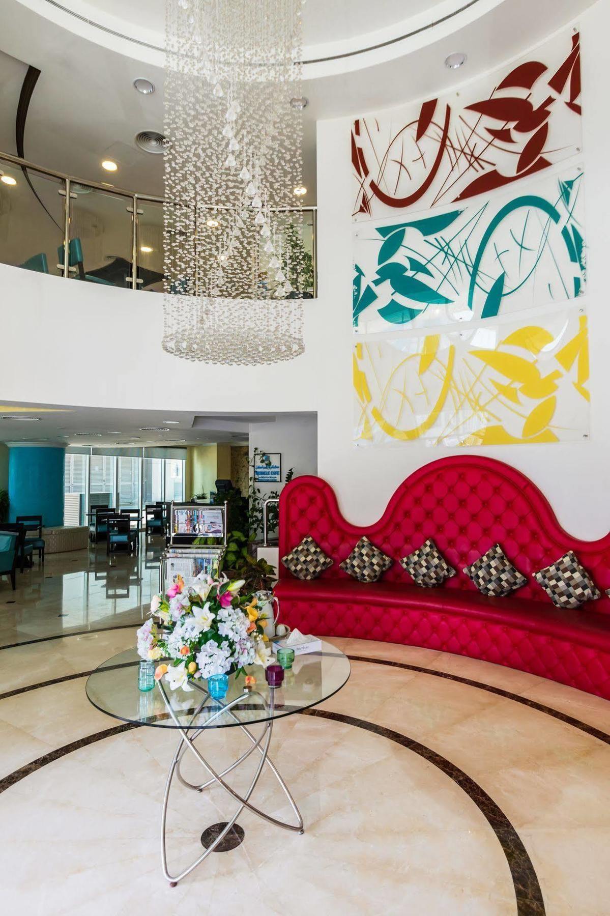 Tower Hotel Apartments Абу Даби Екстериор снимка