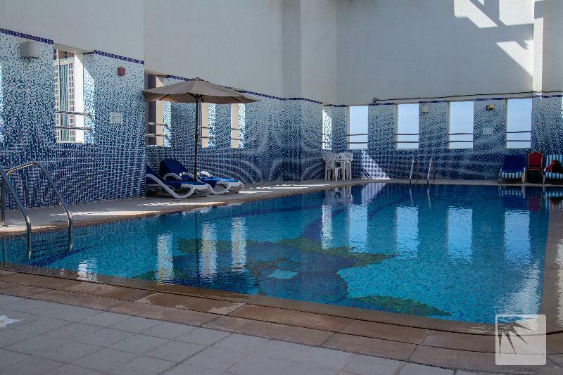 Tower Hotel Apartments Абу Даби Екстериор снимка